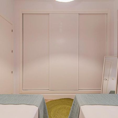 Apartament Qh Plaza De La Trinidad Grenada Zewnętrze zdjęcie