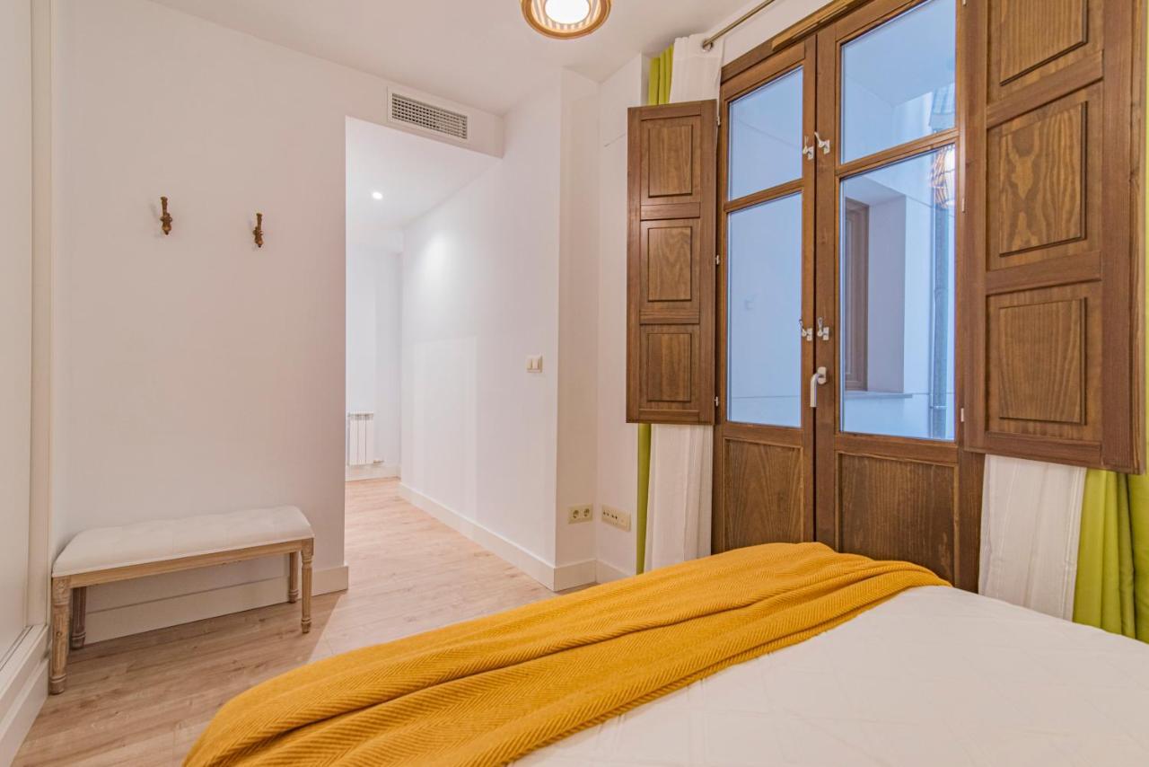 Apartament Qh Plaza De La Trinidad Grenada Zewnętrze zdjęcie