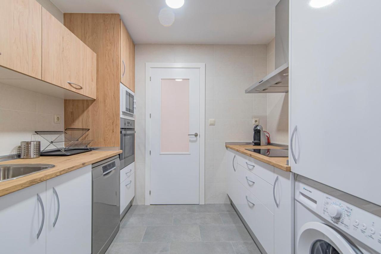 Apartament Qh Plaza De La Trinidad Grenada Zewnętrze zdjęcie